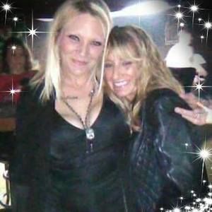 Meet your Posher, Dena